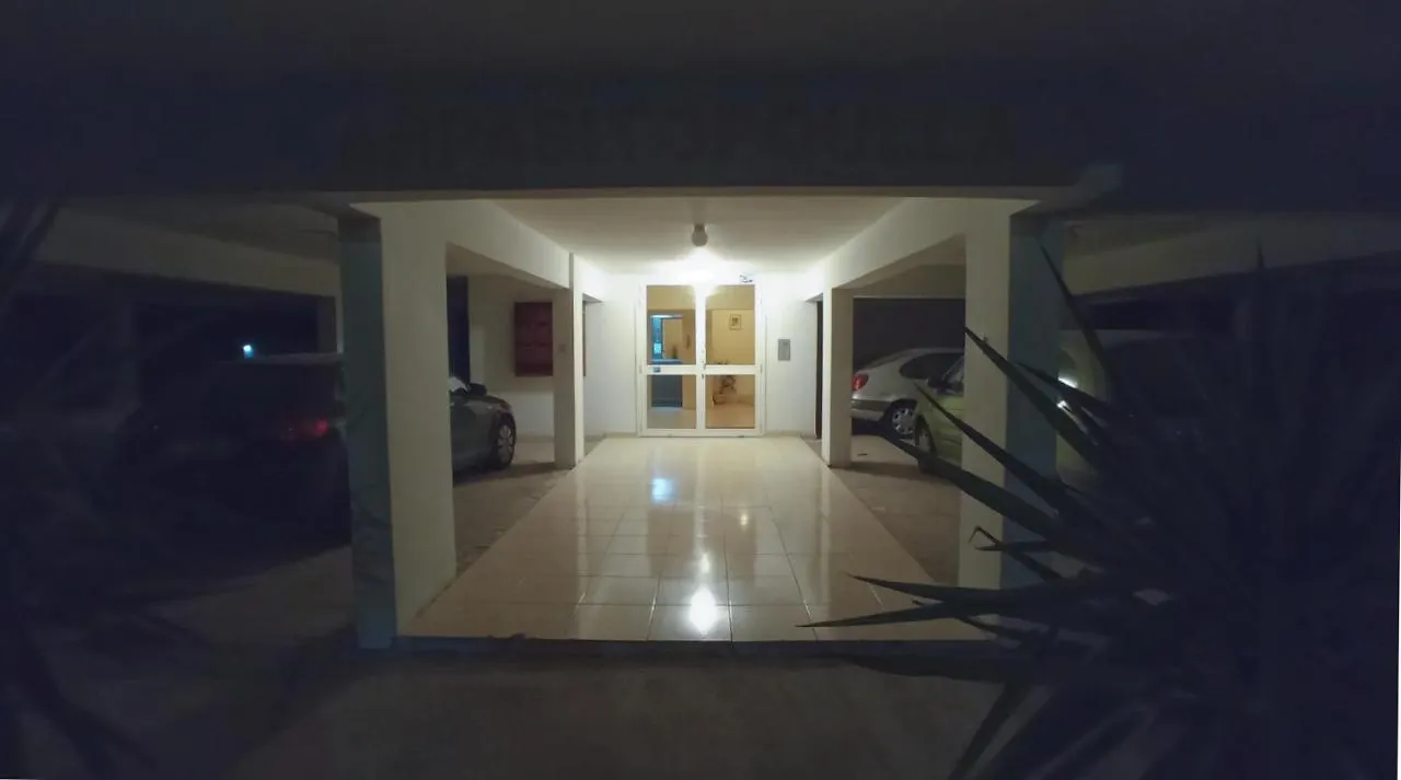 Homestay Luxury Private Rooms -Sea View, Netflix, Gym- 5 Min From Beach! - Private Room In Shared Apartment Larnaca Cyprus